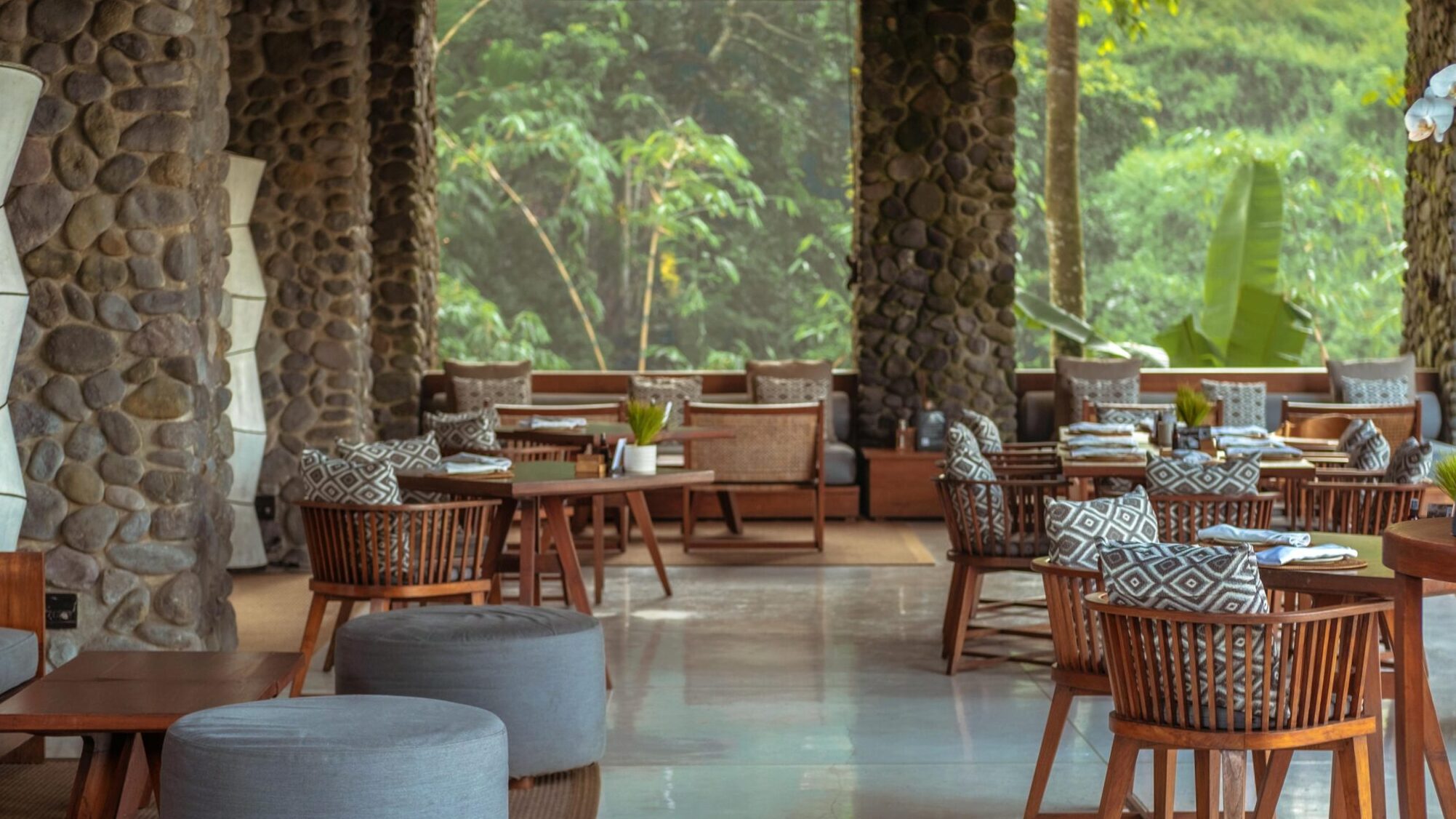 Alila Ubud Cabana Lounge