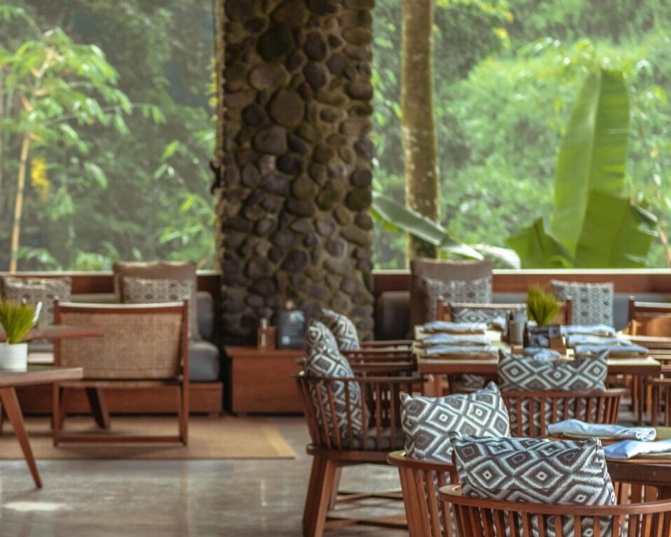 Alila Ubud Cabana Lounge