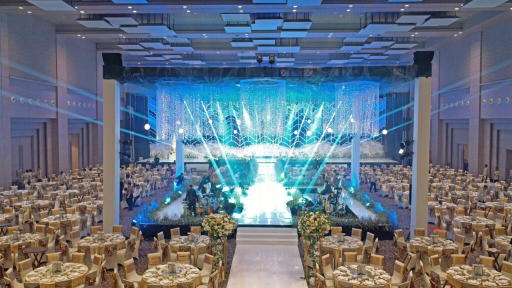 Weddings Ballroom Alila Solo